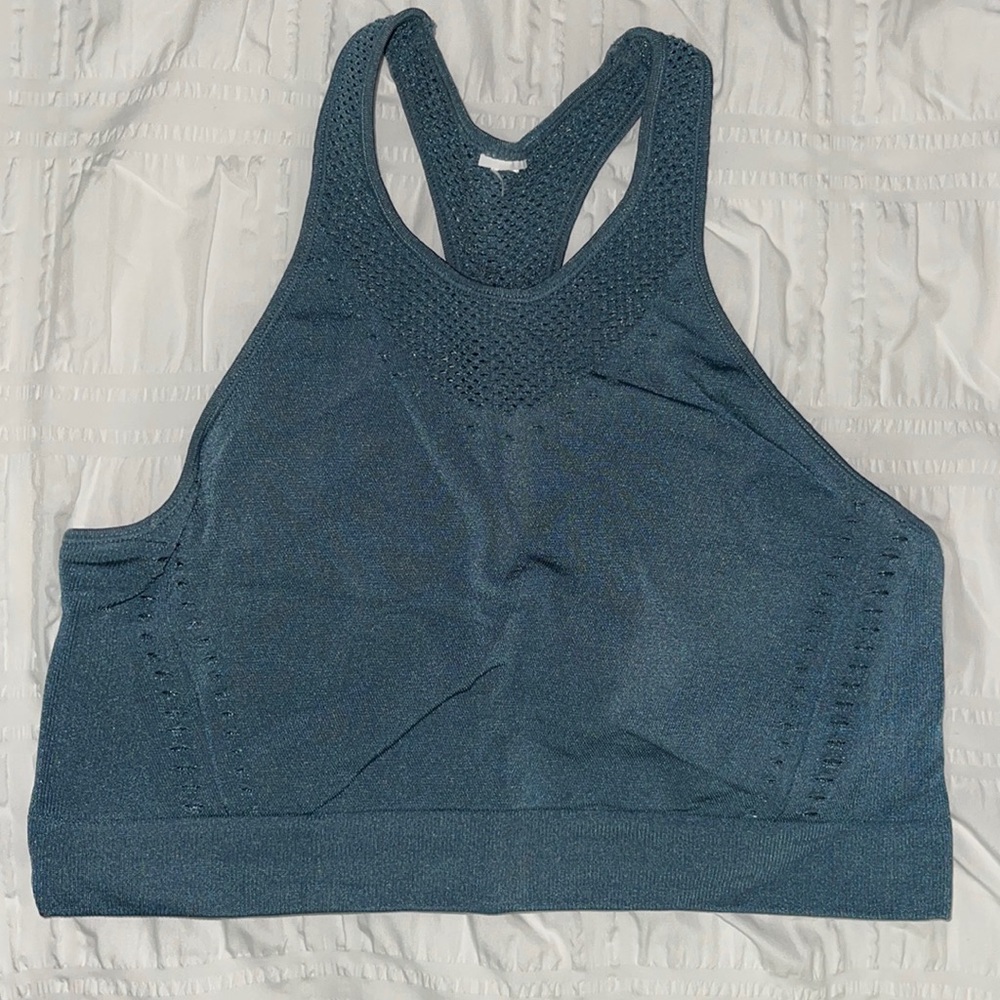workout top